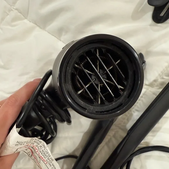 ghd Black Styling Set with Hair Dryer and Straightener and styling bag - Picture 4 of 6